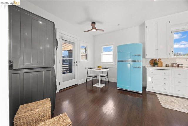 2201 Coloma St., Oakland, CA 94602