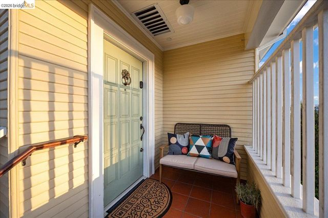 2201 Coloma St., Oakland, CA 94602