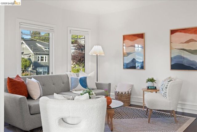 2201 Coloma St., Oakland, CA 94602