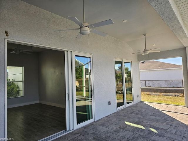 1425 NW 1st ST, Cape Coral, FL 33993