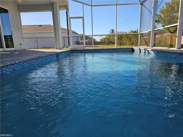 1425 NW 1st ST, Cape Coral, FL 33993