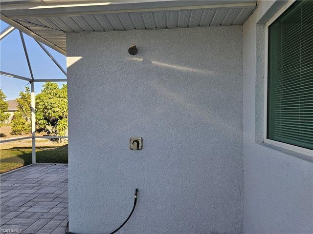 1425 NW 1st ST, Cape Coral, FL 33993