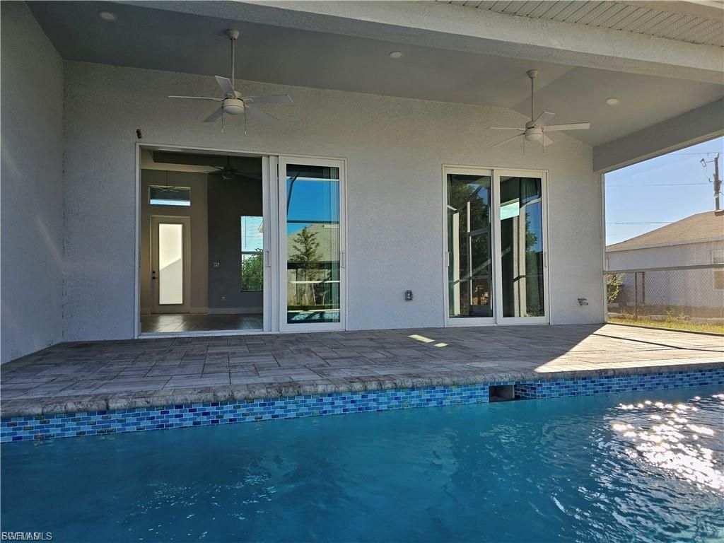 1425 NW 1st ST, Cape Coral, FL 33993