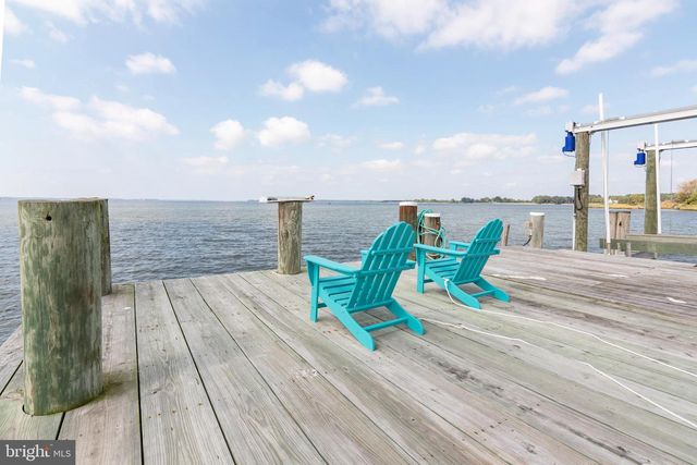 1724 FERRY POINT CT, Trappe, MD 21673