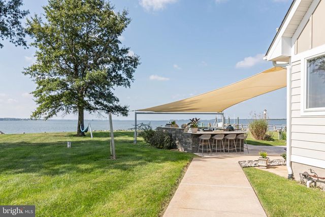 1724 FERRY POINT CT, Trappe, MD 21673