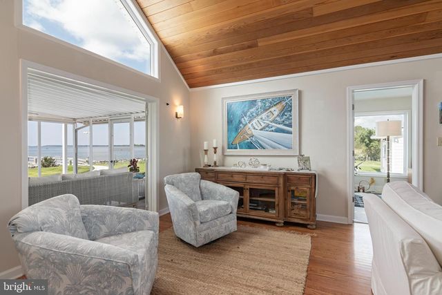 1724 FERRY POINT CT, Trappe, MD 21673