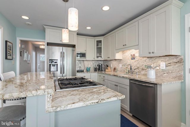 1724 FERRY POINT CT, Trappe, MD 21673