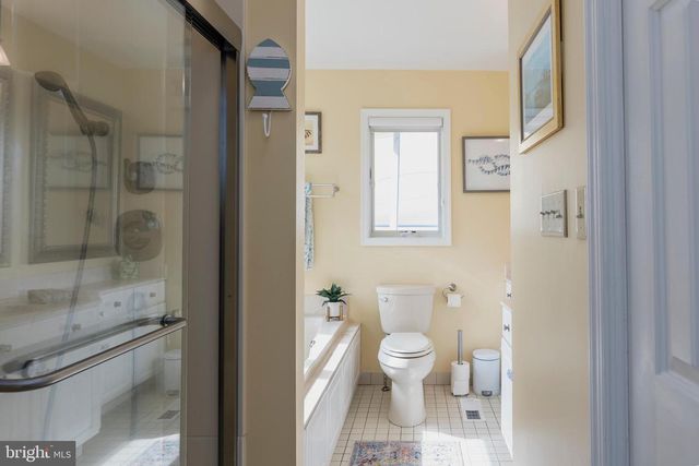 1724 FERRY POINT CT, Trappe, MD 21673