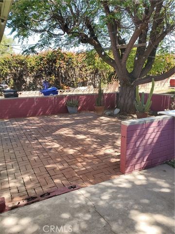 12557 5th, Yucaipa, CA 92399