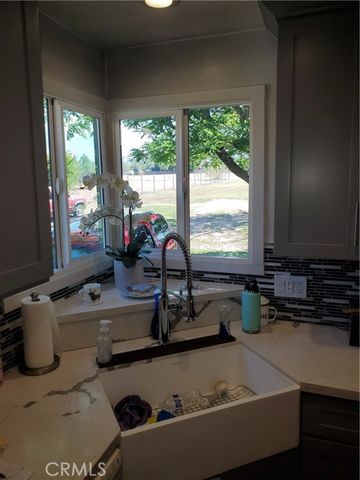12557 5th, Yucaipa, CA 92399