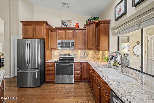 414 S SURFSIDE Drive, Gilbert, AZ 85233