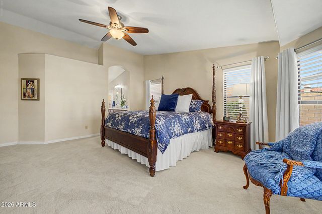 414 S SURFSIDE Drive, Gilbert, AZ 85233