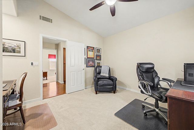 414 S SURFSIDE Drive, Gilbert, AZ 85233
