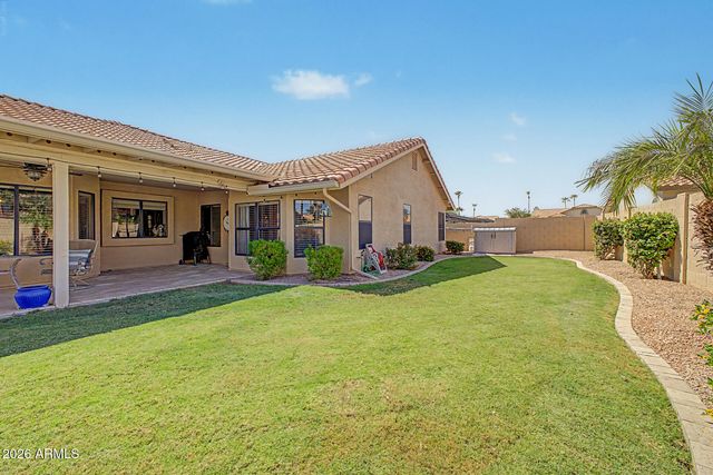 414 S SURFSIDE Drive, Gilbert, AZ 85233