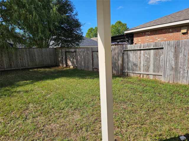 13231 Barrow Point Lane, Houston, TX 77014