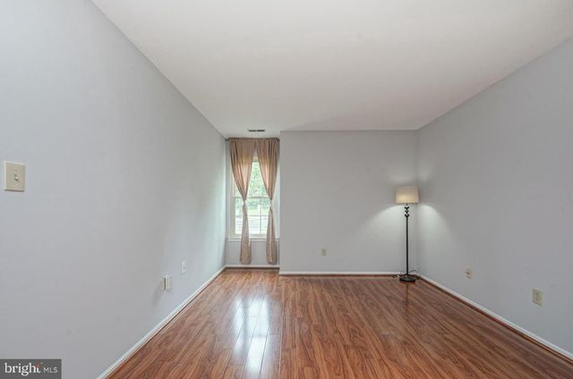 194 TAVISTOCK, Cherry Hill, NJ 08034