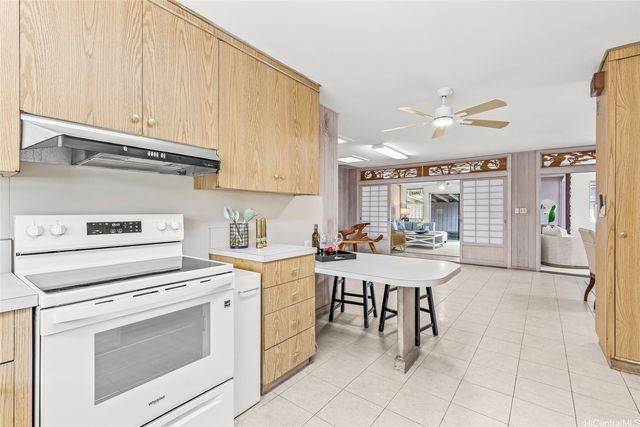 4149 Malapua Place, Honolulu, HI 96816