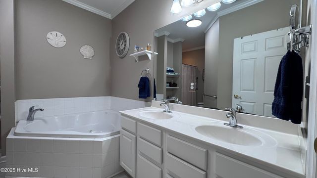 2416 King Richard Court C, Greenville, NC 27858