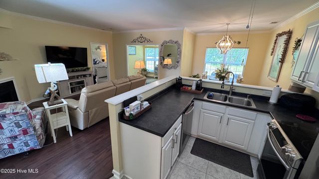 2416 King Richard Court C, Greenville, NC 27858