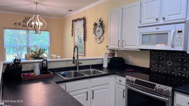 2416 King Richard Court C, Greenville, NC 27858