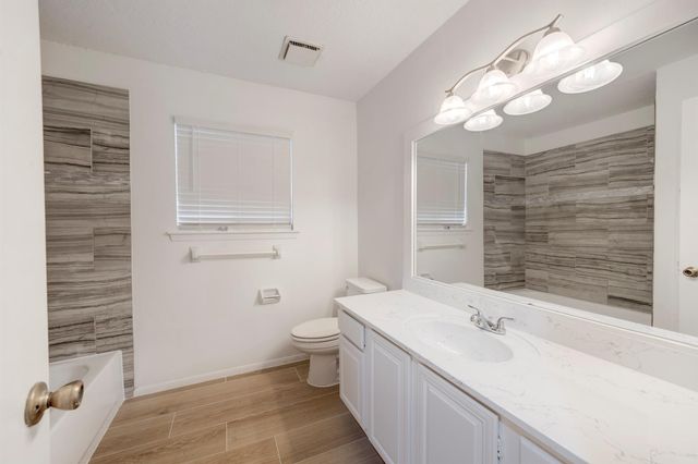 42 N Timber Top Drive, The Woodlands, TX 77380