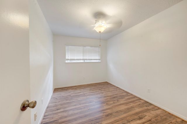 42 N Timber Top Drive, The Woodlands, TX 77380