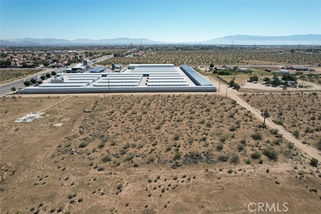 9 Vincent Drive, Victorville, CA 92392