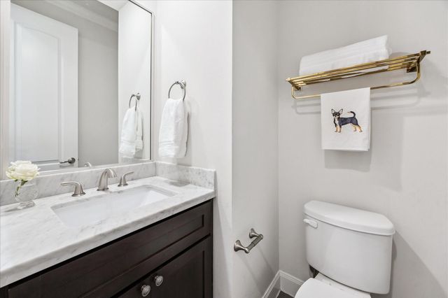 1031 Ashland Street, Houston, TX 77008