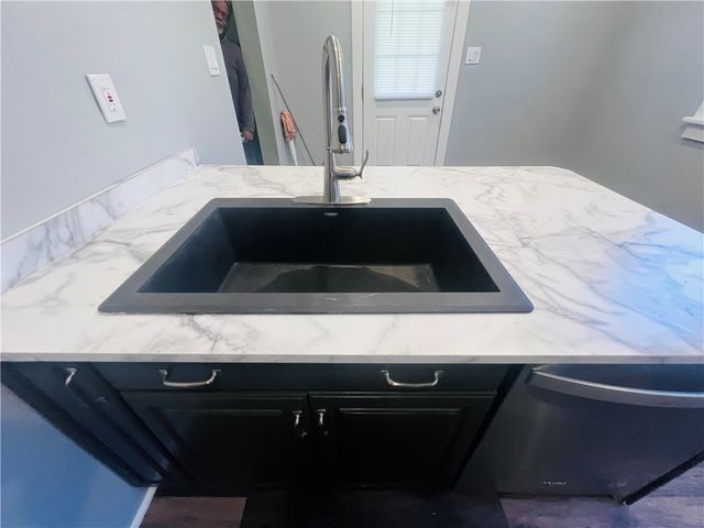 262 Adams St., Braddock Hills, PA 15221