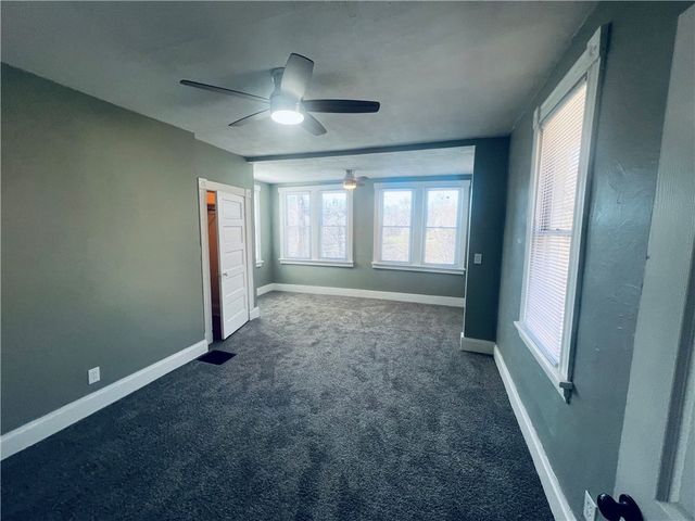 262 Adams St., Braddock Hills, PA 15221