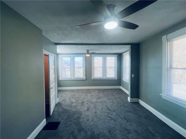 262 Adams St., Braddock Hills, PA 15221