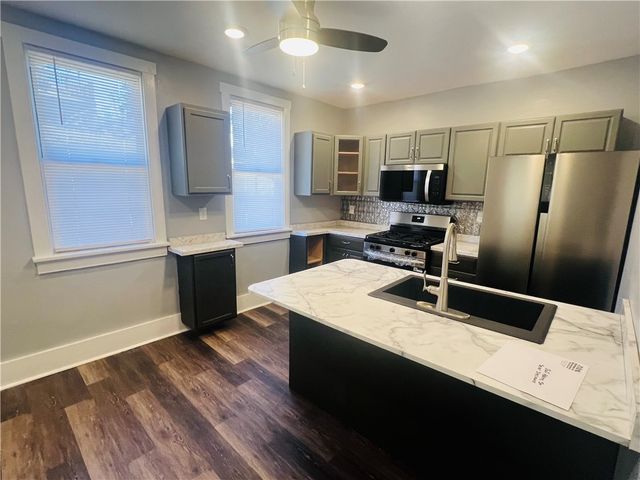 262 Adams St., Braddock Hills, PA 15221