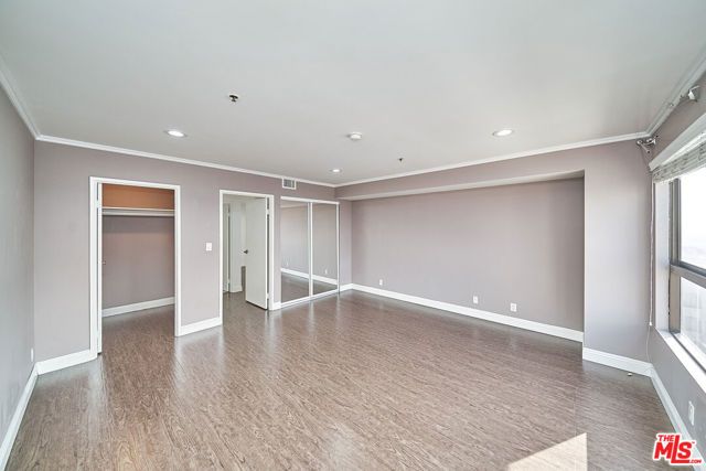 727 S Ardmore Avenue 801, Los Angeles, CA 90005