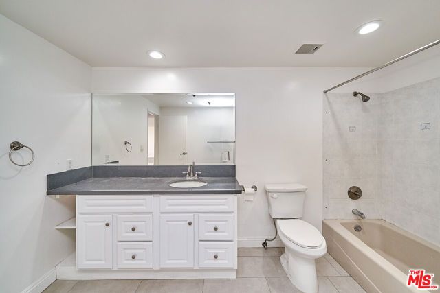 727 S Ardmore Avenue 801, Los Angeles, CA 90005