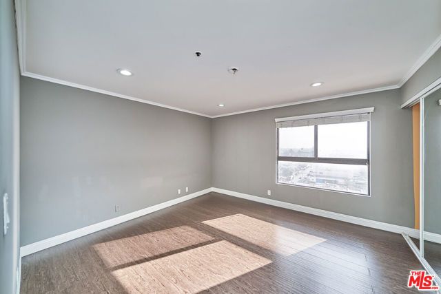 727 S Ardmore Avenue 801, Los Angeles, CA 90005