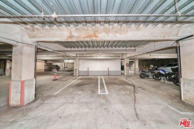 727 S Ardmore Avenue 801, Los Angeles, CA 90005