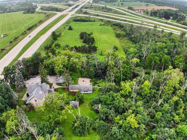 1867 Port Washington ROAD, Grafton, WI 53024