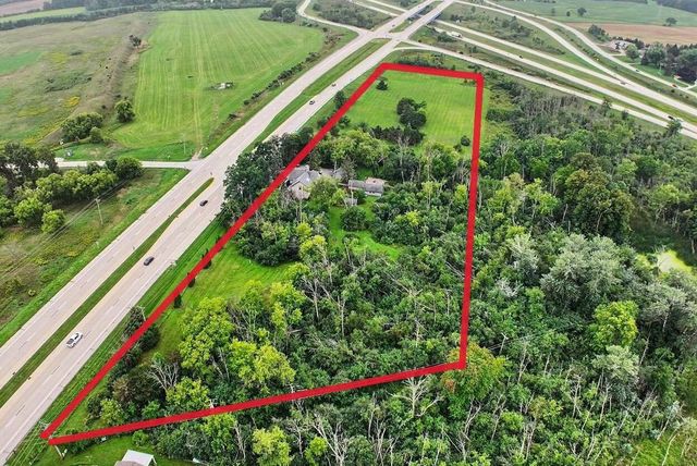1867 Port Washington ROAD, Grafton, WI 53024