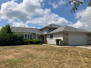 4411 Michael John Court, Richton Park, IL 60471