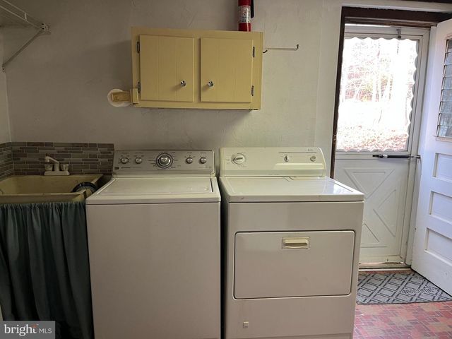 7018 REDMILES RD, Laurel, MD 20707