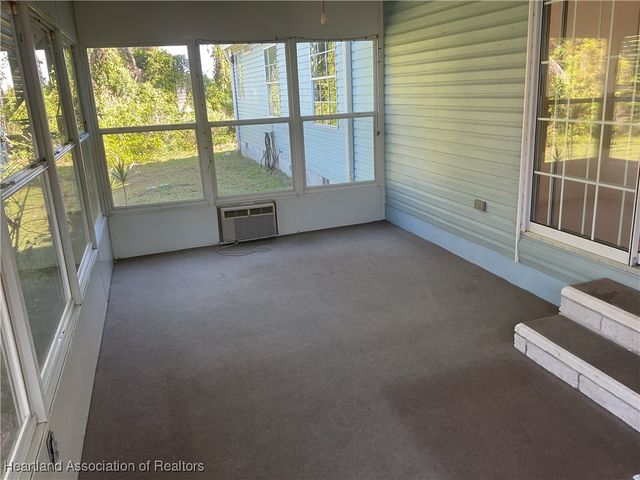 2704 E Waterview Drive, Avon Park, FL 33825