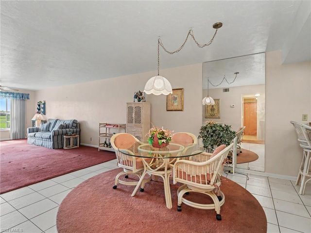 3816 Snowflake LN 1303, Naples, FL 34112