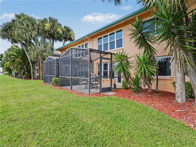 3816 Snowflake LN 1303, Naples, FL 34112