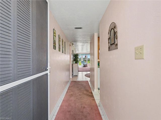 3816 Snowflake LN 1303, Naples, FL 34112