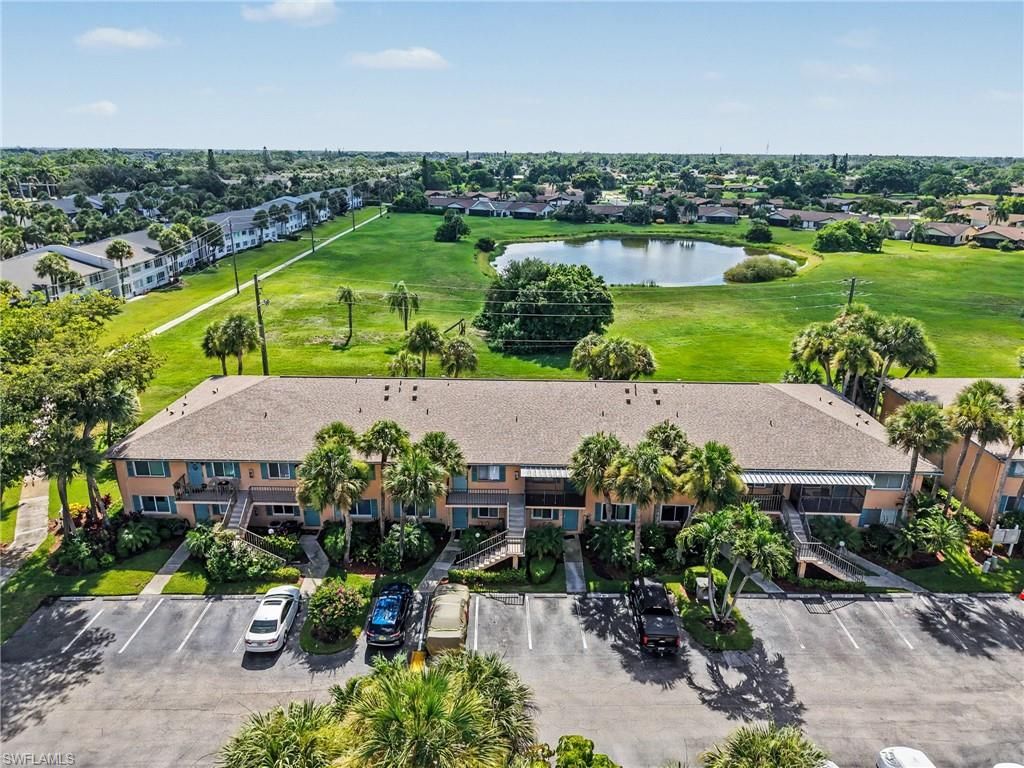 3816 Snowflake LN 1303, Naples, FL 34112