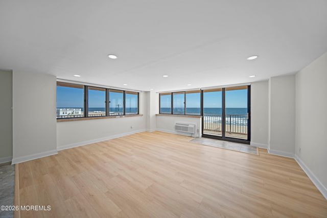 55 Ocean Avenue 2A, Monmouth Beach, NJ 07750