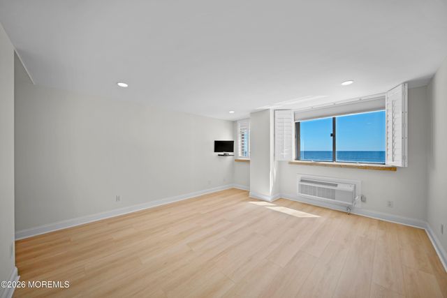 55 Ocean Avenue 2A, Monmouth Beach, NJ 07750