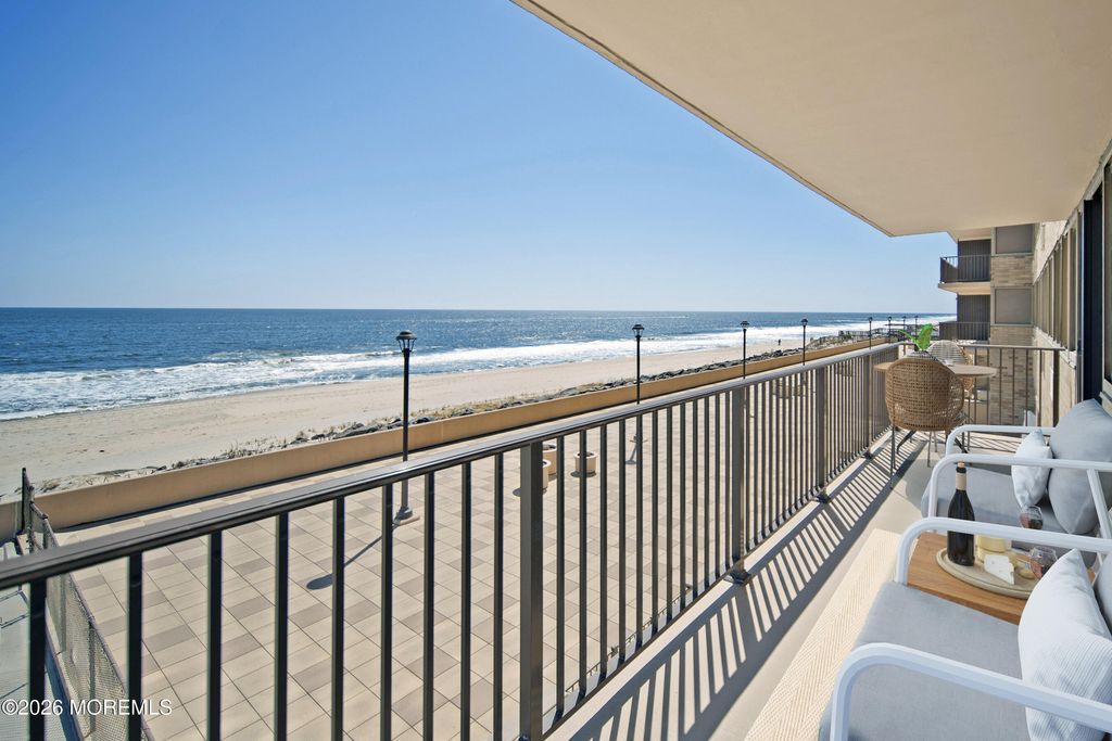 55 Ocean Avenue 2A, Monmouth Beach, NJ 07750