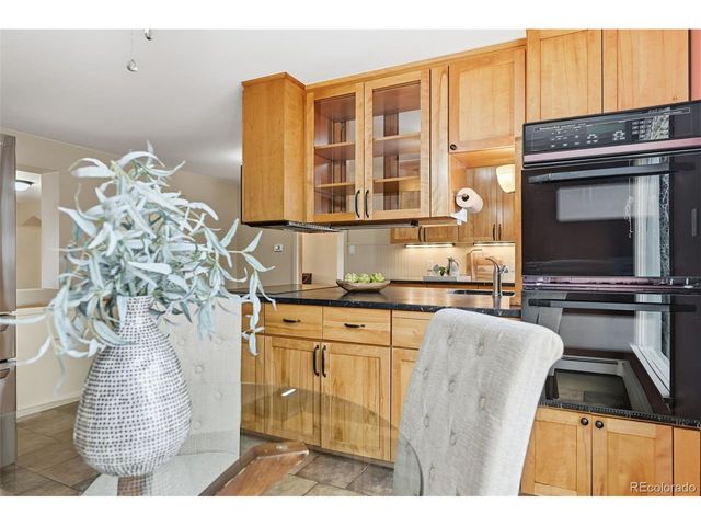 2002 W Ridge Rd, Littleton, CO 80120
