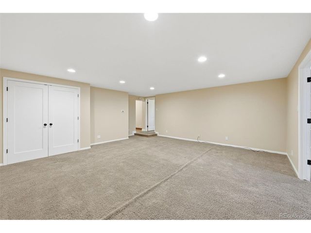 2002 W Ridge Rd, Littleton, CO 80120